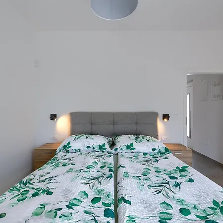 Mayla By Istra Vacation Villa Ližnjan