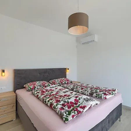 Villa Mayla By Istra Vacation Ližnjan