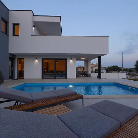 Mayla By Istra Vacation Villa *