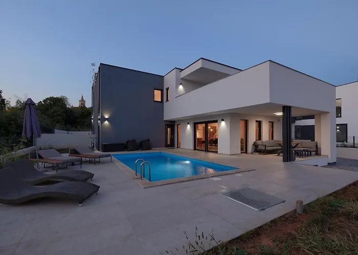 Villa Mayla Ližnjan